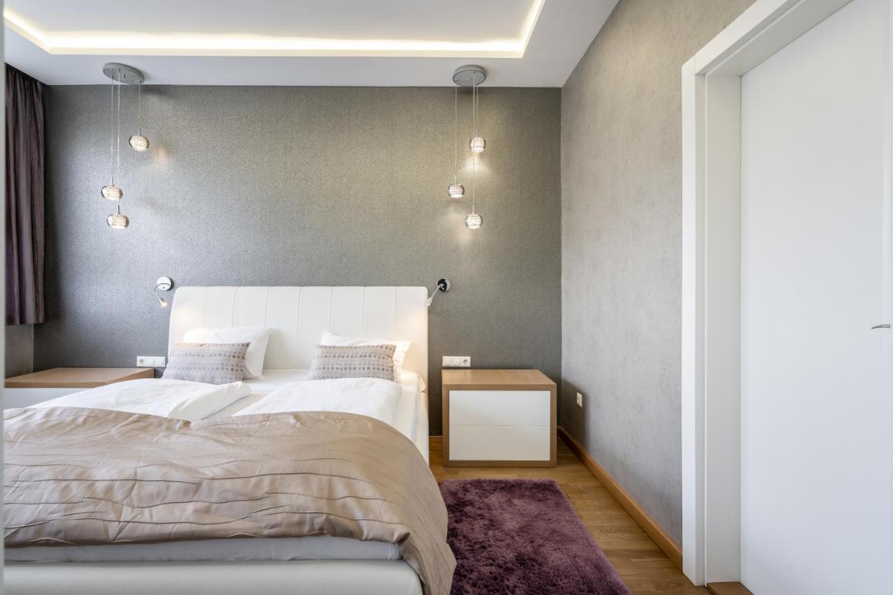 Breathless Basilika View Elegant Flat With Balcony Need Reservation X Free Parking * Budapest