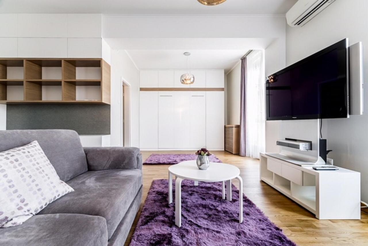 Apartment Breathless Basilika View Elegant Flat With Balcony Need Reservation X Free Parking Budapest